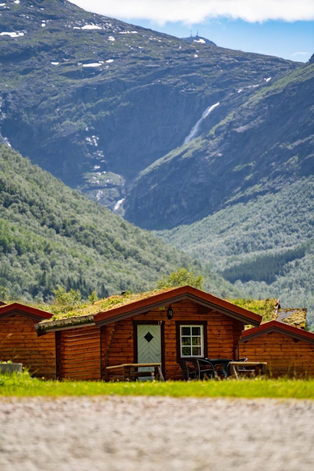 Trollstigen Camping And Gjestegard Åndalsnes Dış mekan fotoğraf
